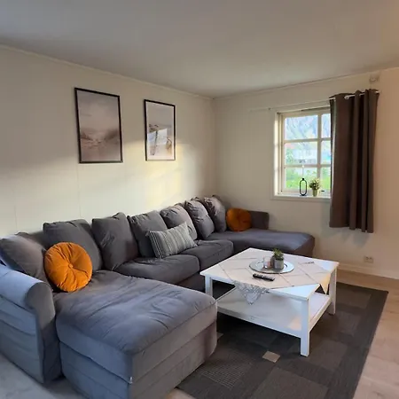 Hébergement de vacances Koselig Hus Sentralt Pa Andalsnes, I Romsdalen Åndalsnes